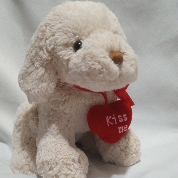 Adorable Cream Plush Dog with Heart - Picture 1 of 7